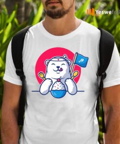 Cute polar bear eating ice cream Shirt