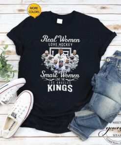 Real women love hockey smart women love the Los Angeles Kings 2023 signatures shirt