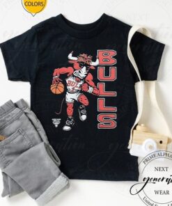 chicago bulls benny the bull Tshirt