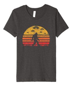 Bigfoot Ufo Abduction - Vintage Believe Retro T-Shirt news Hoodies