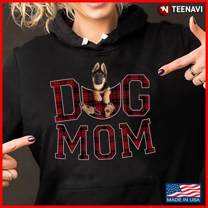 Dog Mom Buffalo Plaid German Shepherd Puppy in Pocket for Dog LoverShirt