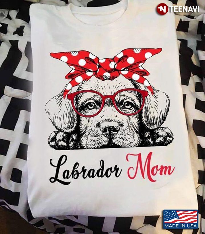 Labrador Mom Wearing Bandana And Glasses For Dog LoverShirt