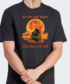 Bigfoot Biker On A Dark Desert Highway Cool Wind In My Hair Halloween T Shirts