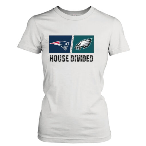 New England Patriots vs Philadelphia Eagles House Divided  T-Shirt Hoodie