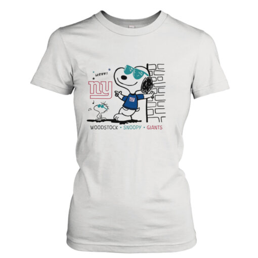 Woodstock Snoopy Giant shirt T-Shirt Hoodie