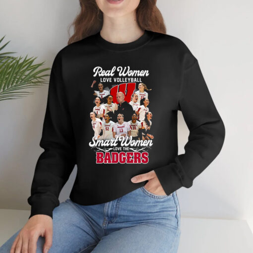 Real Women Love Volleyball Smart Women Love The Badgers T-Shirts